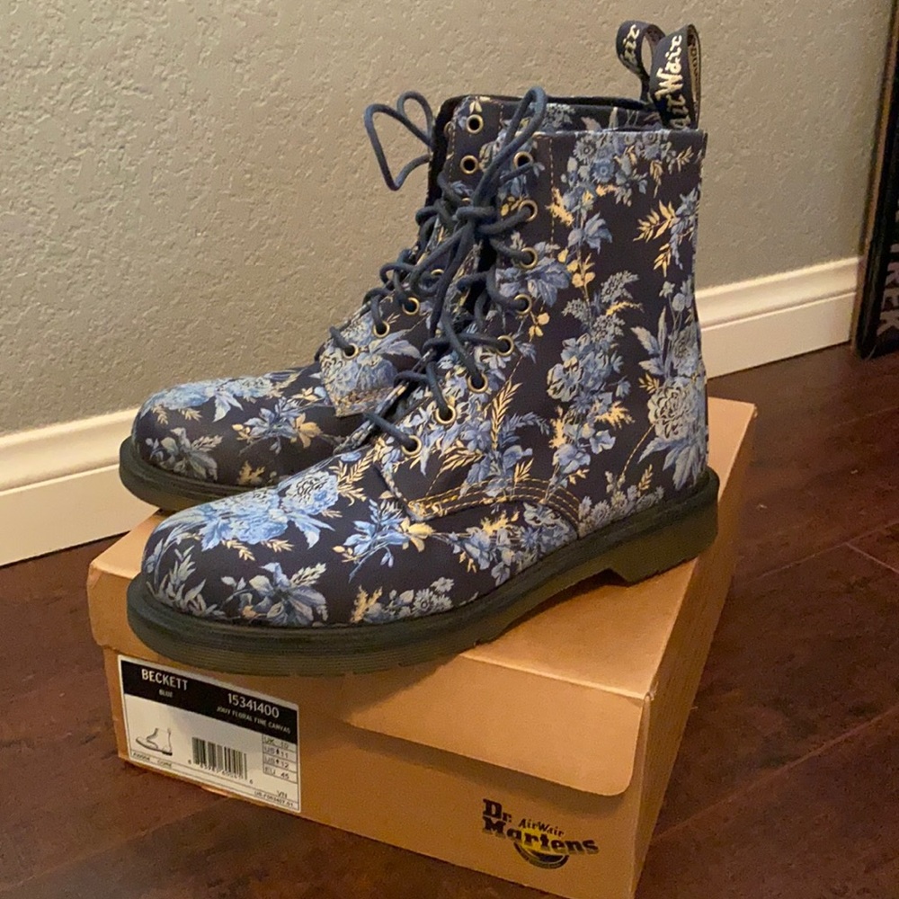 Doc martens Beckett floral blue boots